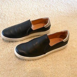 UGG Cas Slip On Sneaker